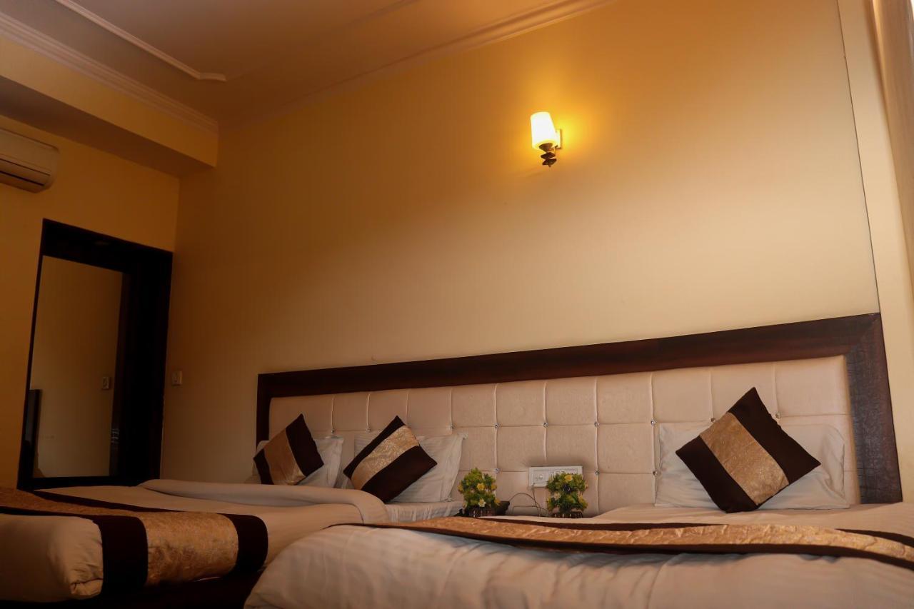 Silver Shine New Delhi - Comfort Stay Eksteriør billede