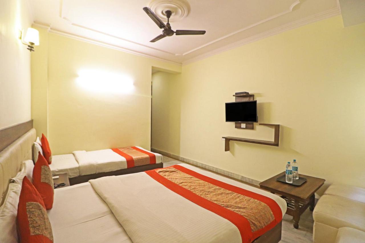 Silver Shine New Delhi - Comfort Stay Eksteriør billede