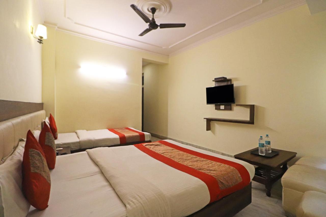 Silver Shine New Delhi - Comfort Stay Eksteriør billede