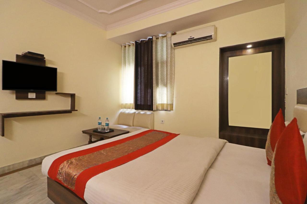 Silver Shine New Delhi - Comfort Stay Eksteriør billede