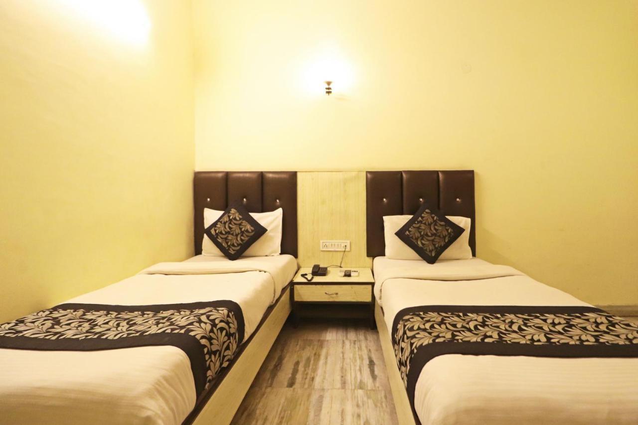Silver Shine New Delhi - Comfort Stay Eksteriør billede