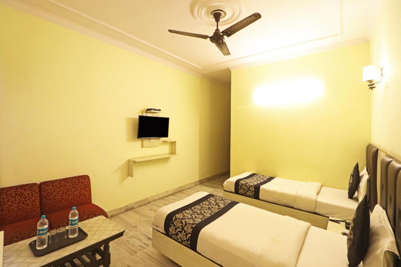 Silver Shine New Delhi - Comfort Stay Eksteriør billede