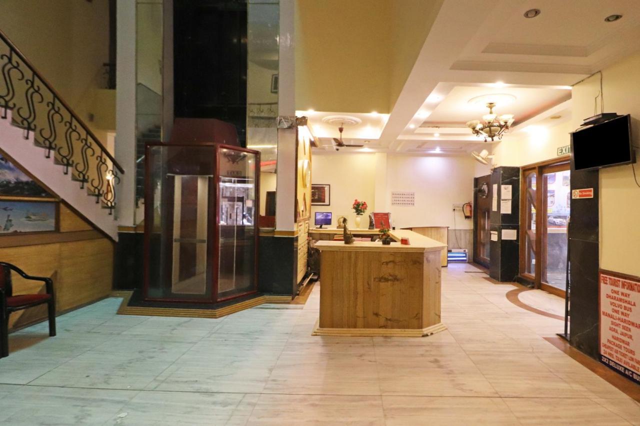 Silver Shine New Delhi - Comfort Stay Eksteriør billede