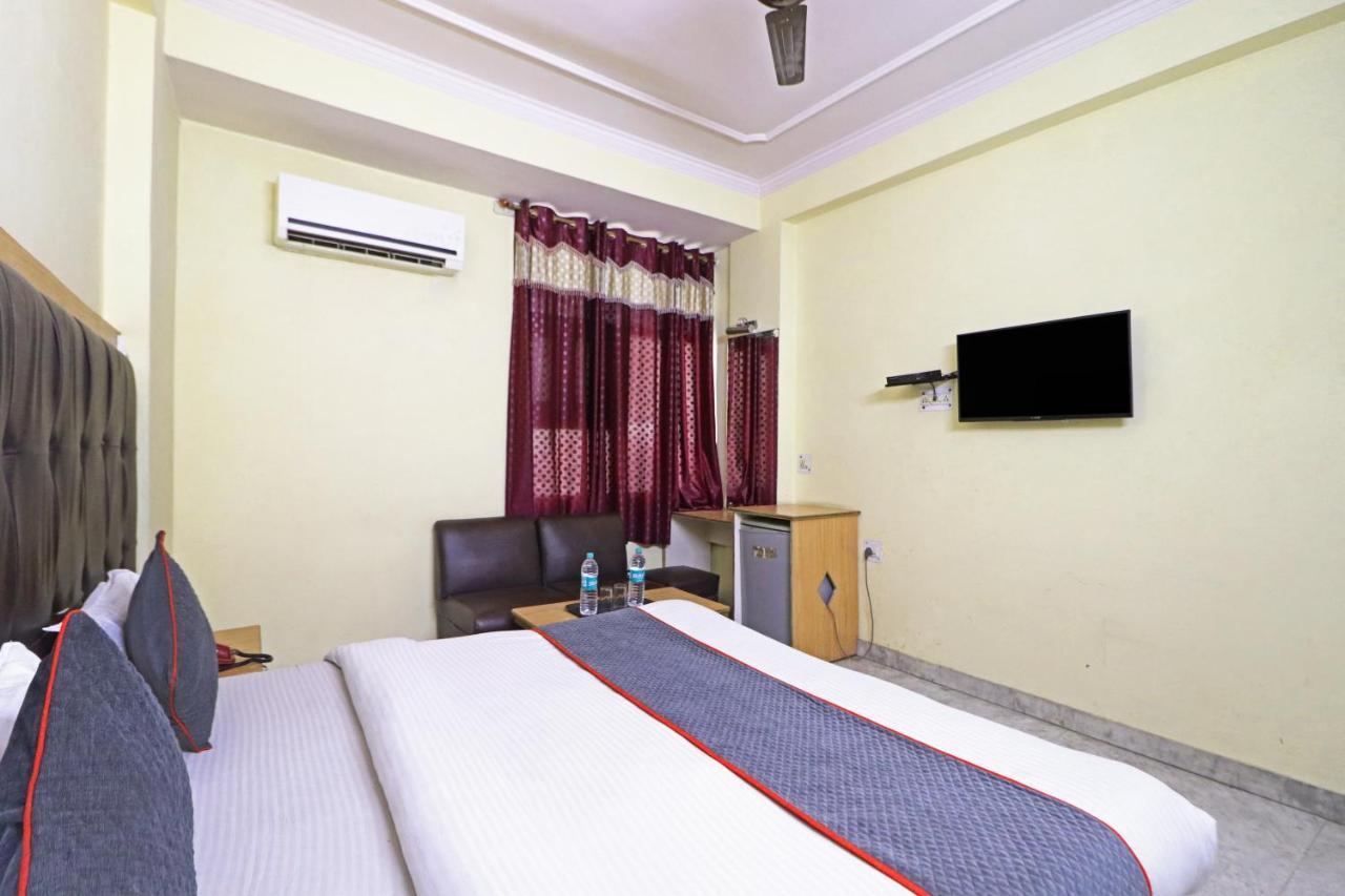 Silver Shine New Delhi - Comfort Stay Eksteriør billede