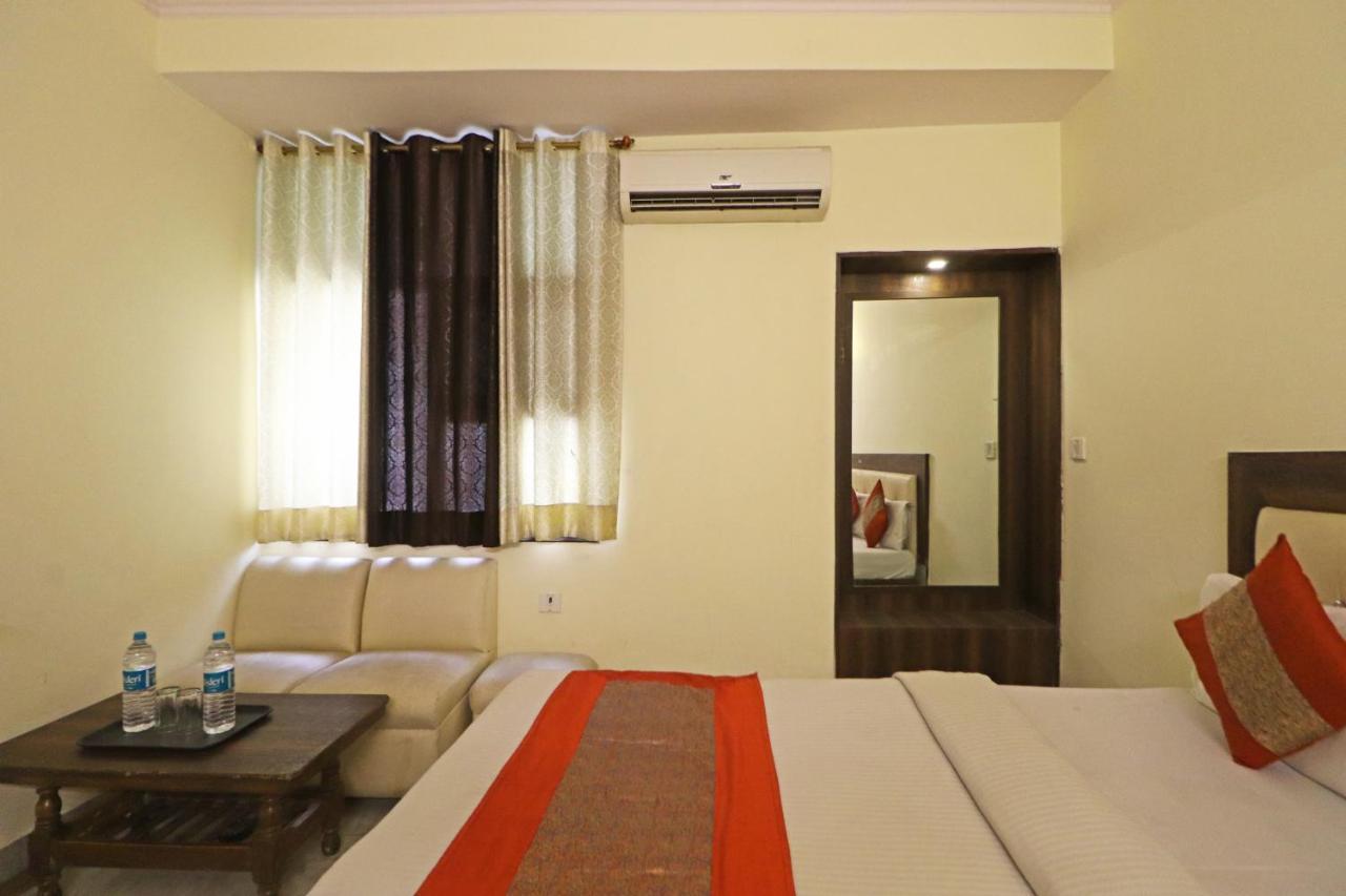 Silver Shine New Delhi - Comfort Stay Eksteriør billede